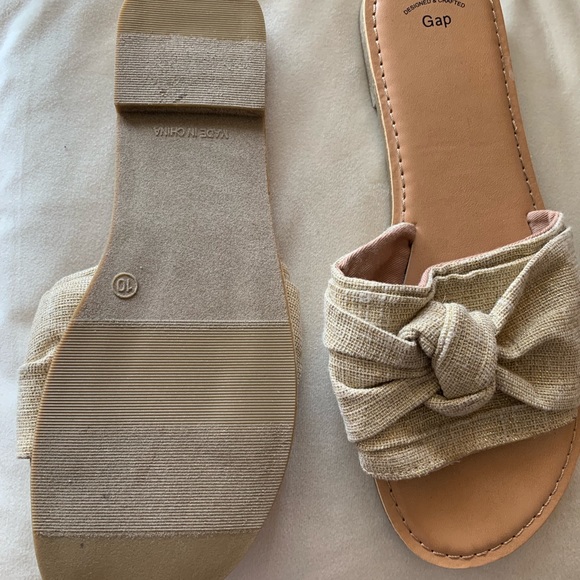 Brand New ladies sandals - Picture 2 of 6